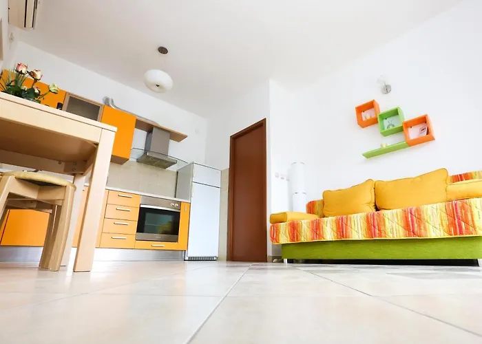 Apartman Sunrise 3 *